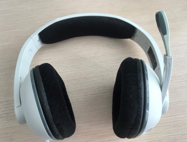 Plantronics X40 Headphones / Music Headset - Image 3