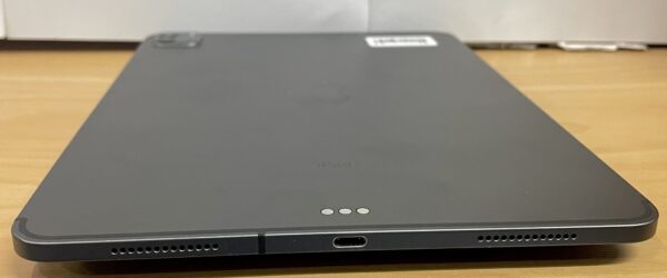 Apple iPad Pro 11-inch 2nd Gen 512GB  WiFi + Cellular - Image 3