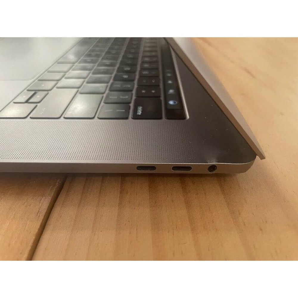 Apple MacBook Pro 15" (2016, A1707) | i7 | 16GB | 512GB | Touch Bar | Space Grey - Image 2