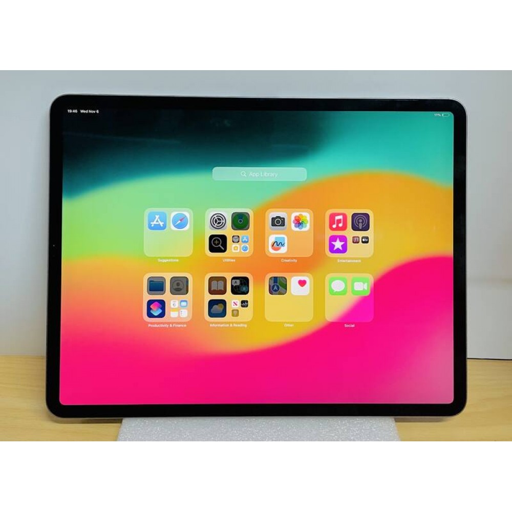 Apple iPad Pro 12.9" (3rd Gen) – 256GB – Wi-Fi & Cellular - Image 5