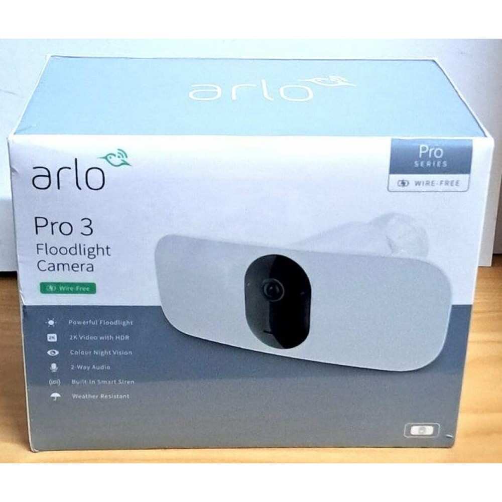 Arlo Pro 3 Floodlight – WiFi Battery Security Camera - Image 3