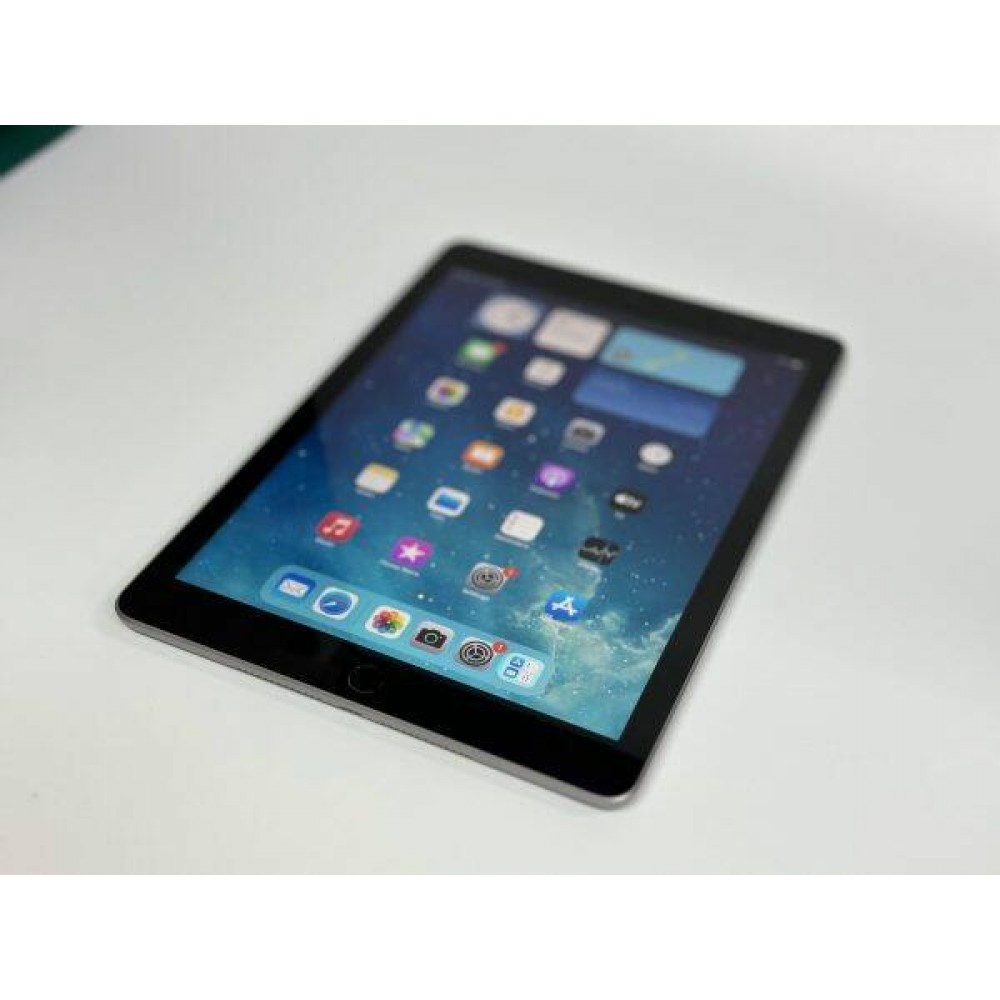 Apple iPad 6th Generation 128GB – Wi-Fi + Cellular – Space Gray - Image 14